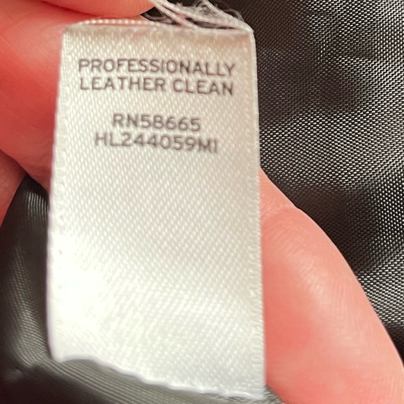 Women’s Trouve’ black 100% leather and fully lined shorts. Buttery soft. Size 10 - Picture 8 of 14